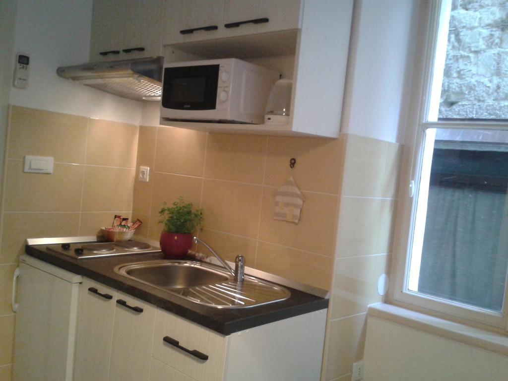 Apartments Mila Split Bilik gambar