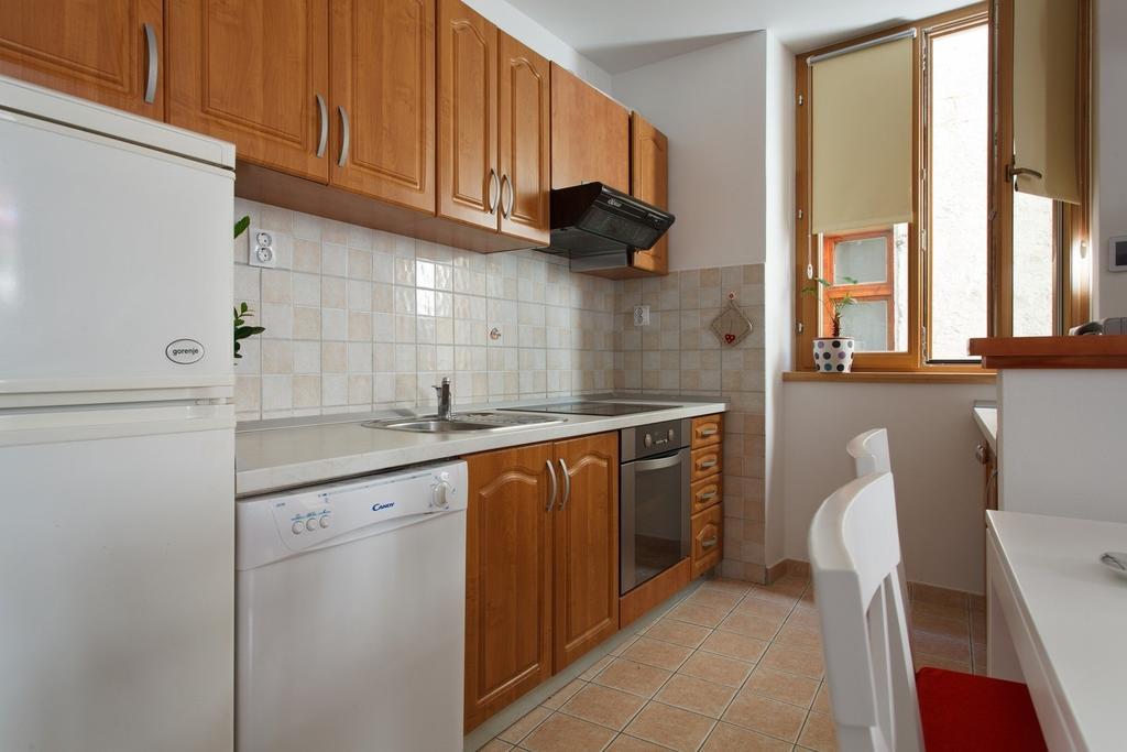 Apartments Mila Split Bilik gambar